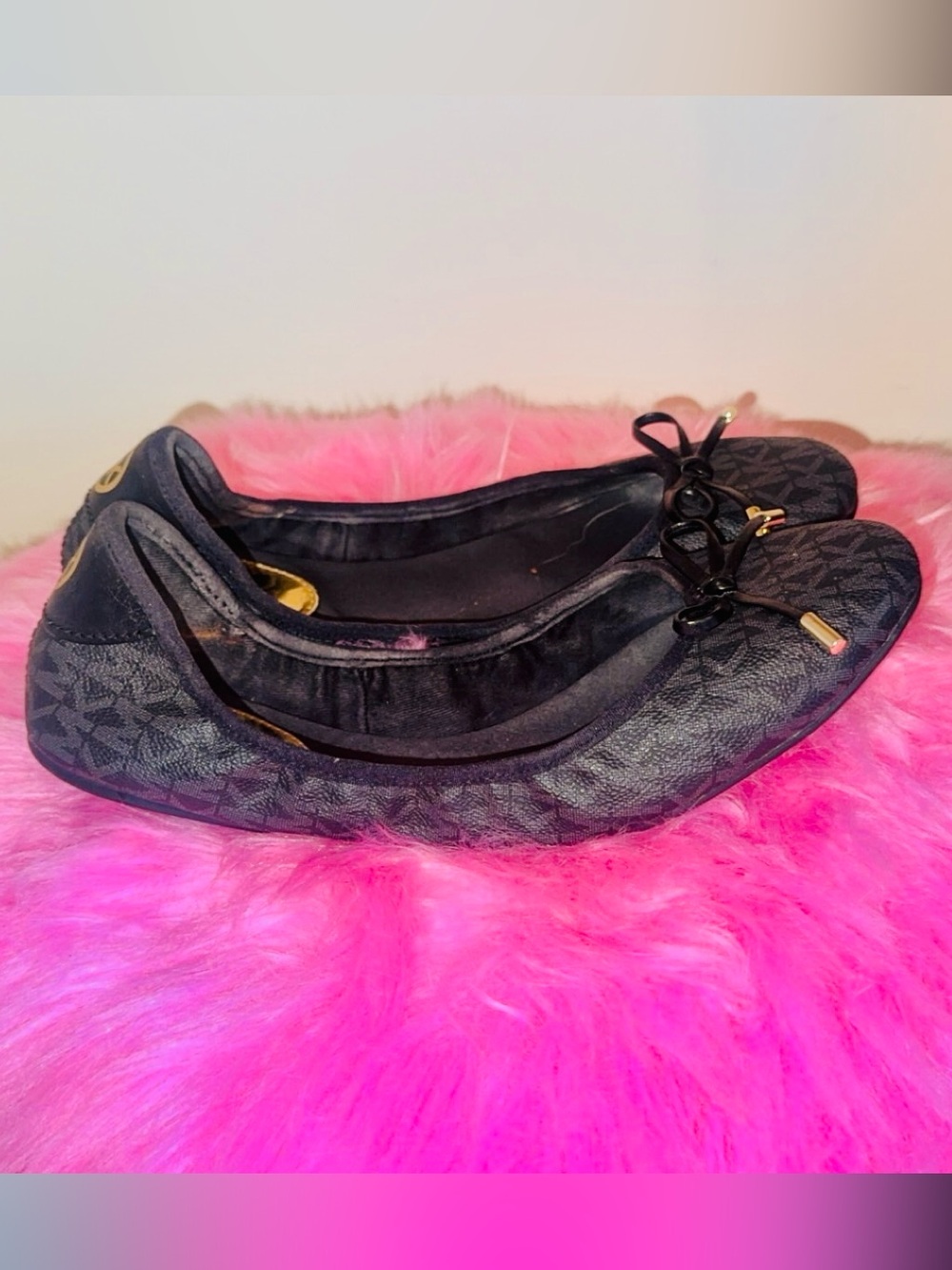 Michael Kors Black Logo Bow Ballet Flats - Picture 2 of 5